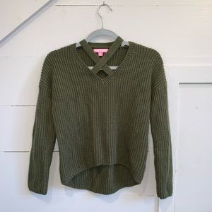 green V neck sweater